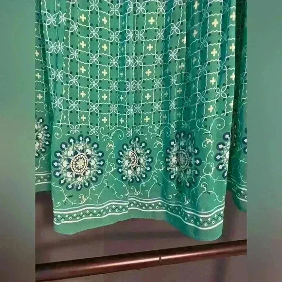 Max Studio women’s green print skirt elastic waist size small - Picture 8 of 11
